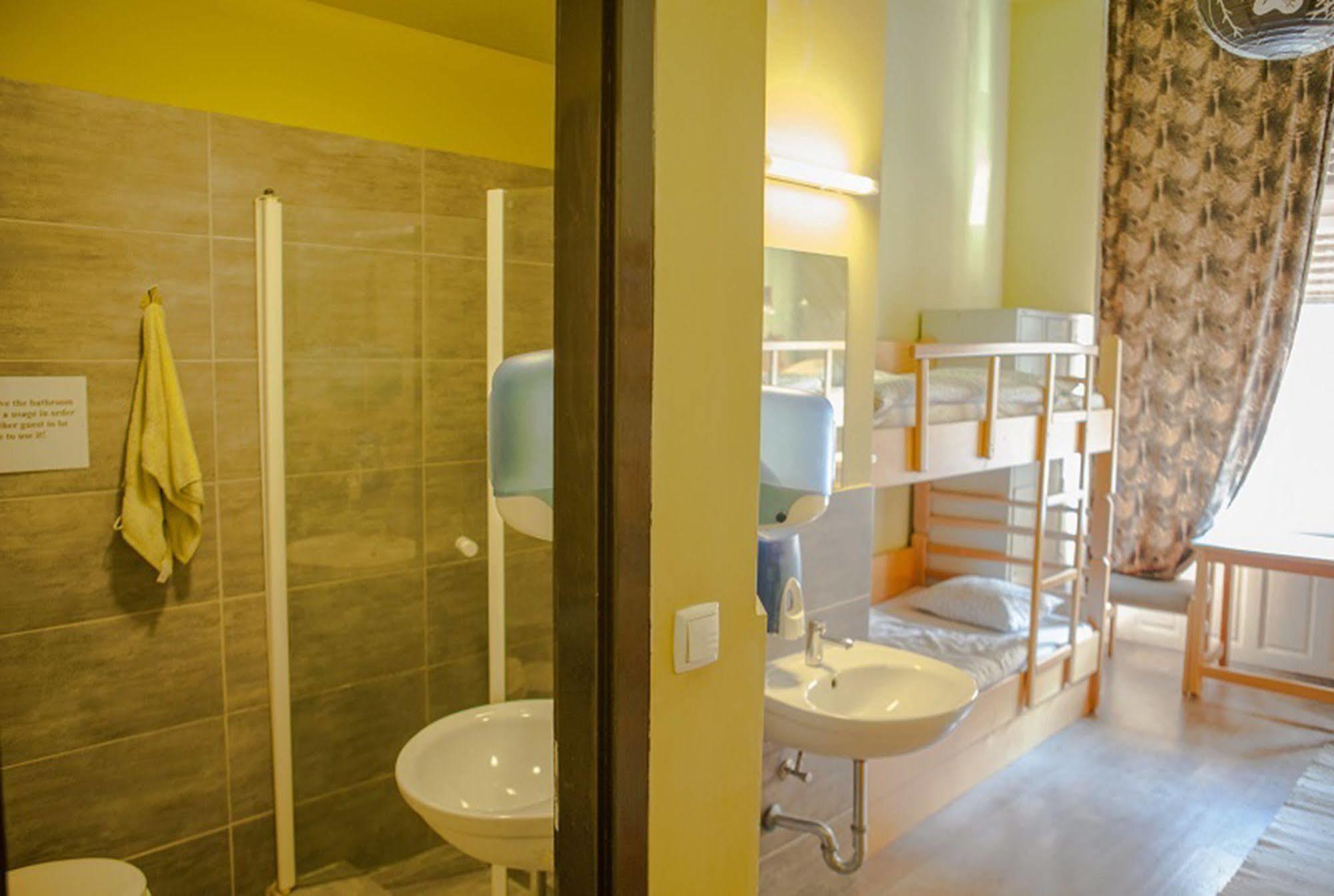 Treestyle Hostel Budapest Ngoại thất bức ảnh